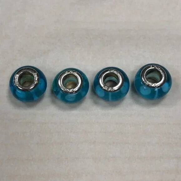 8 Miscellaneous Beads Including Pugster - Picture 12 of 14